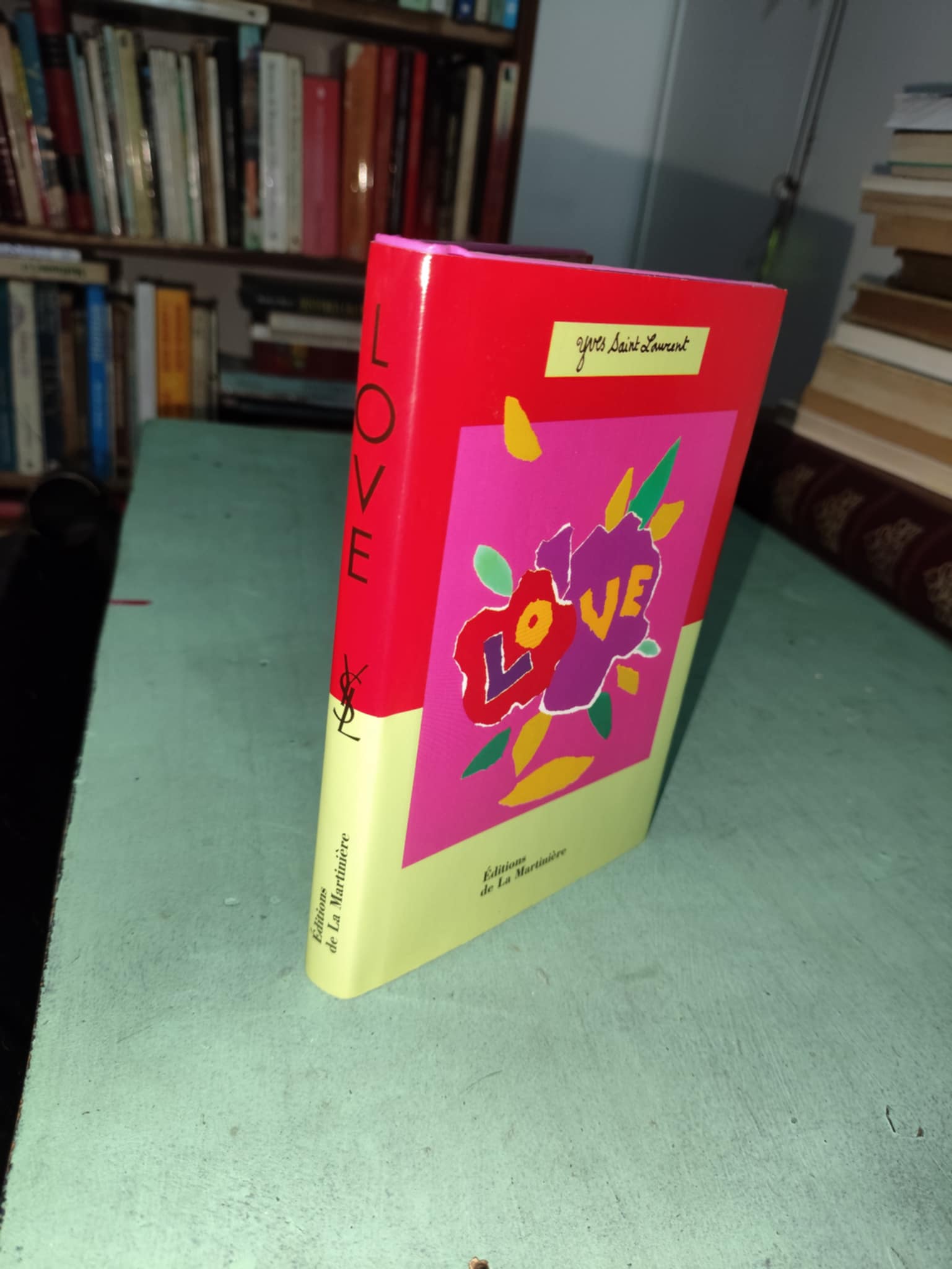 Love (french Edition) de Marie-claude Pelle pela de la Martinière (2005)
