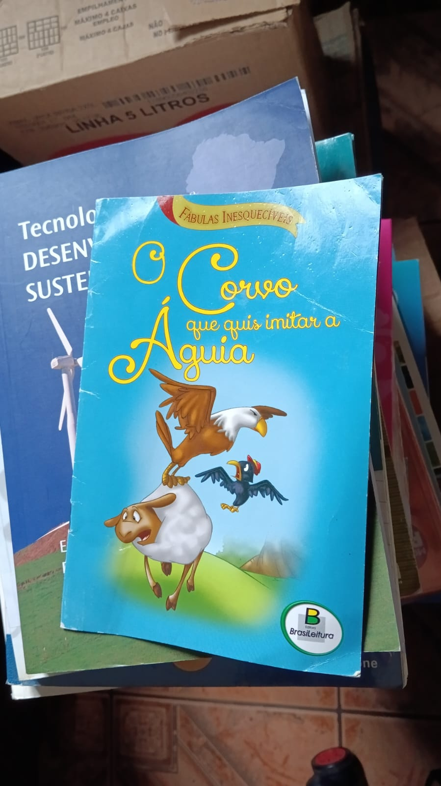 alternative text