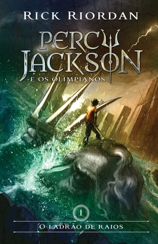 Livro O Ladrão de Raios Volume 1 Série Percy Jackson e os Olimpianos de Rick Riordan, traduzido por Ricardo Gouveia pela Intríseca (2014)

