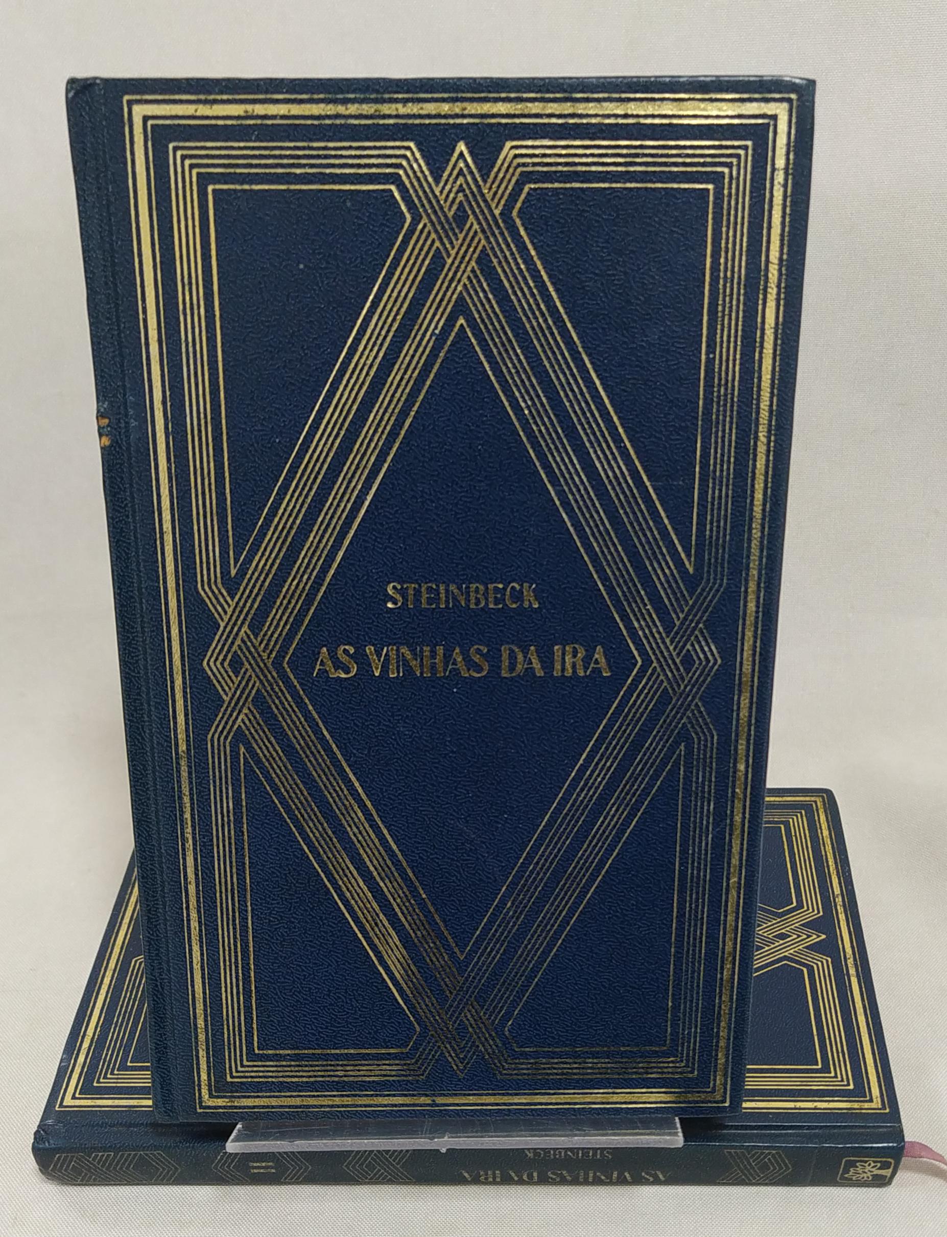As Vinhas Da Irã - Volumes 1 E 2 de John Steinbeck pela Abril Cultural (1979)
